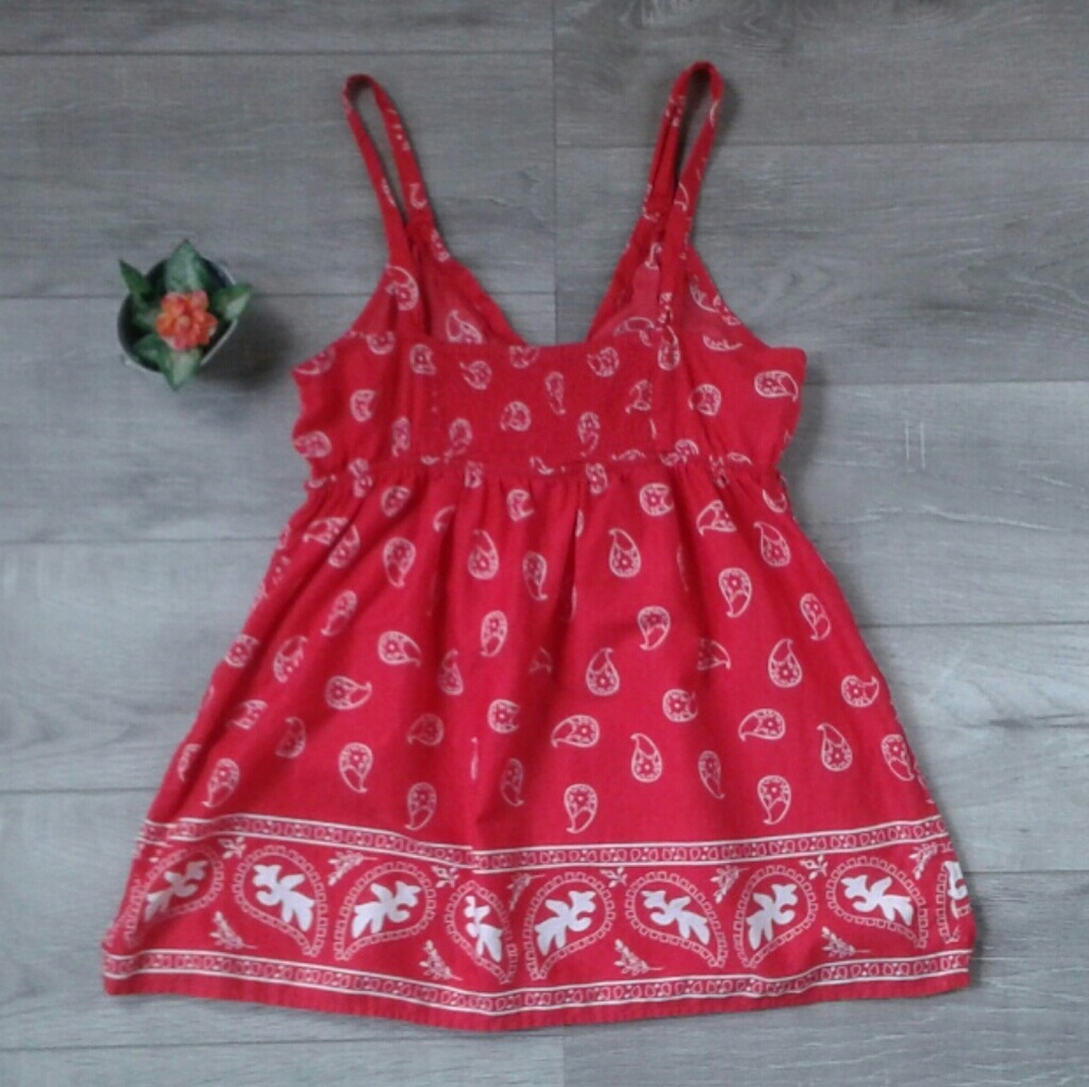 Bobbie & brooks red floral tank top